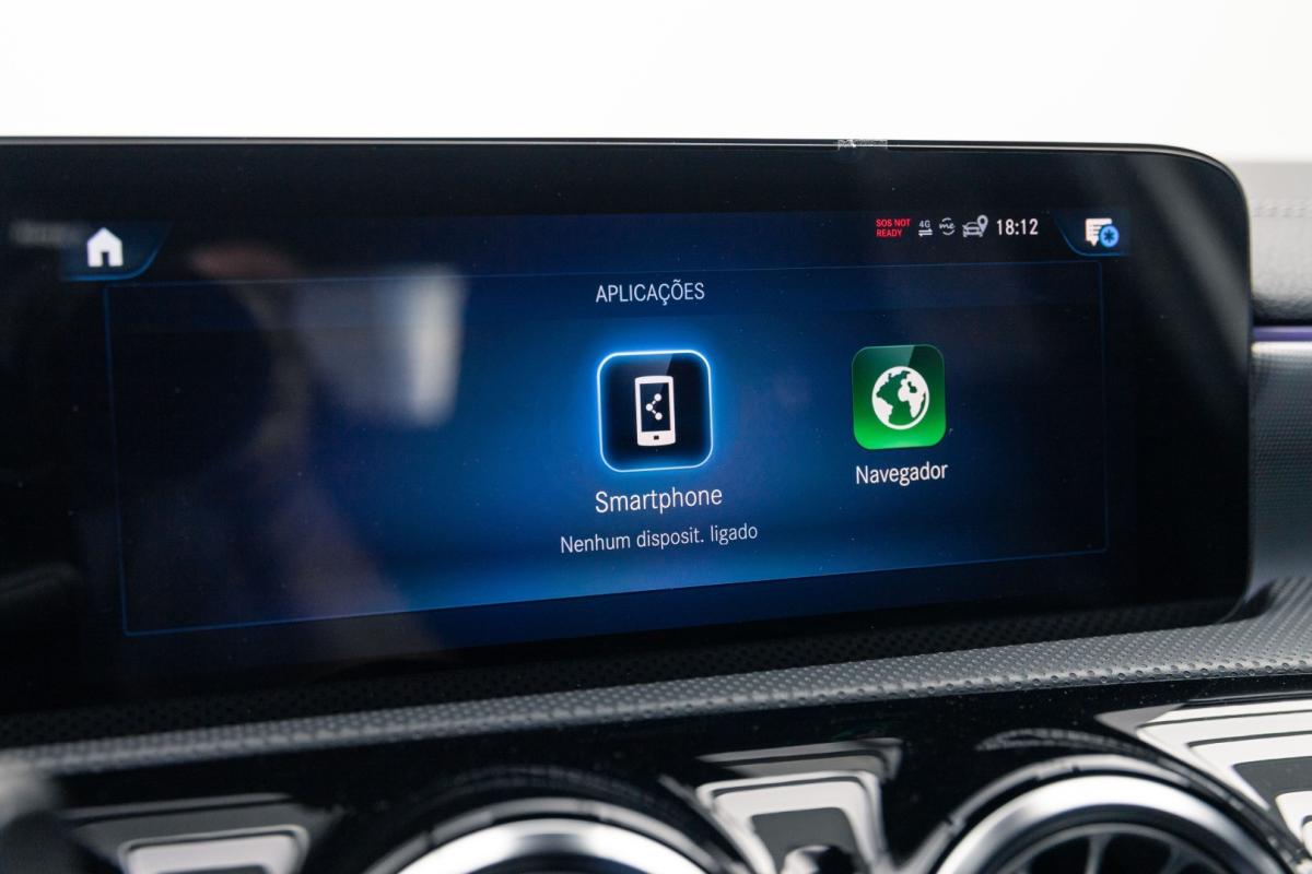 mercedes-benz-classe-a-2021-hibrido-1332cc