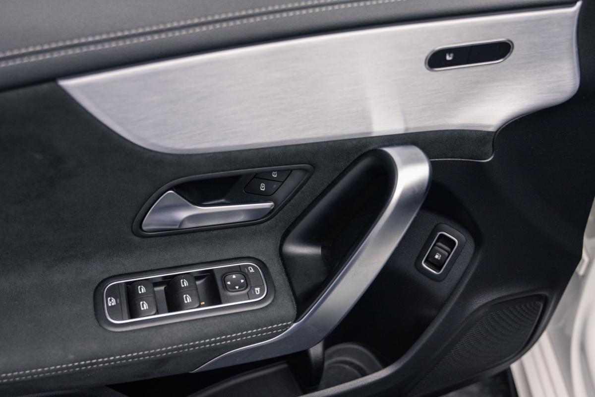 mercedes-benz-classe-a-2021-hibrido-1332cc