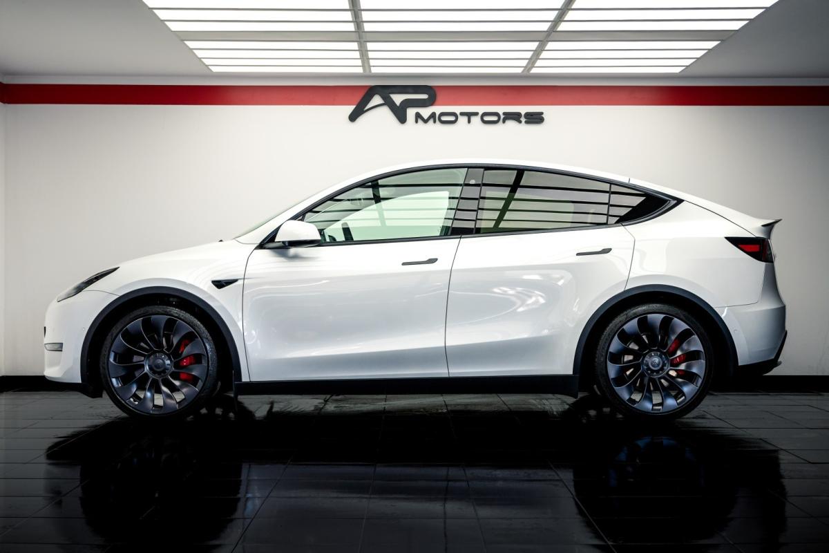 tesla-model-y-2022-eletrico-0cc