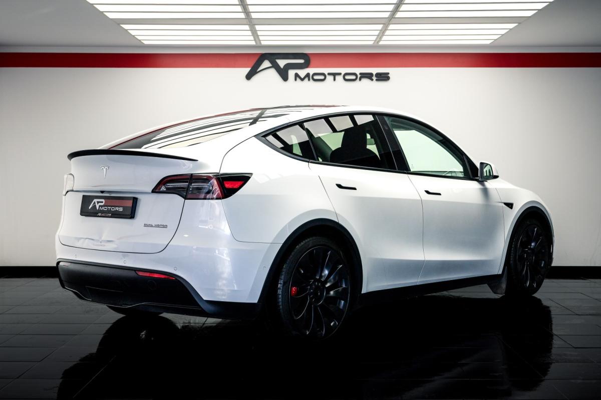 tesla-model-y-2022-eletrico-0cc