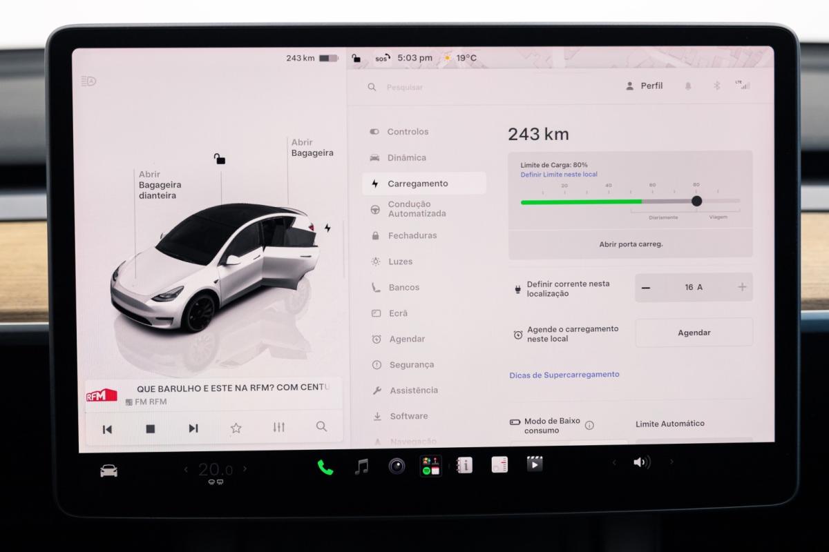 tesla-model-y-2022-eletrico-0cc