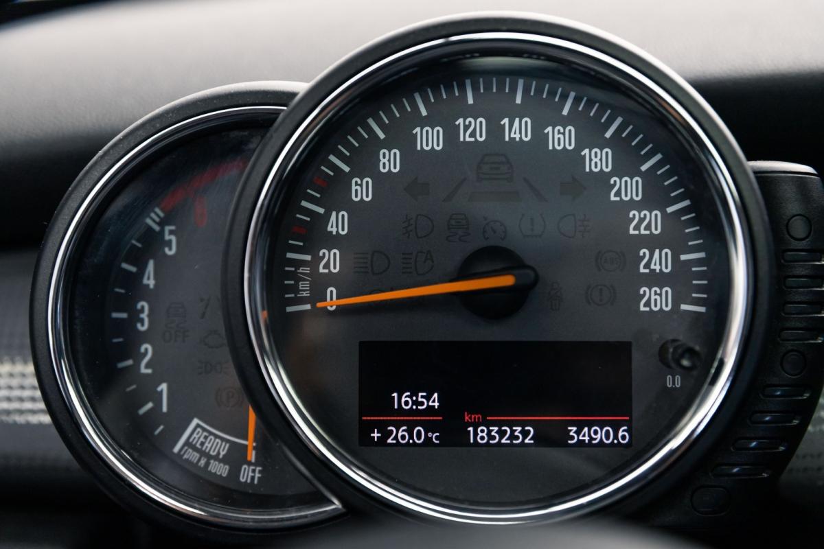 mini-cooper-2016-diesel-1496cc