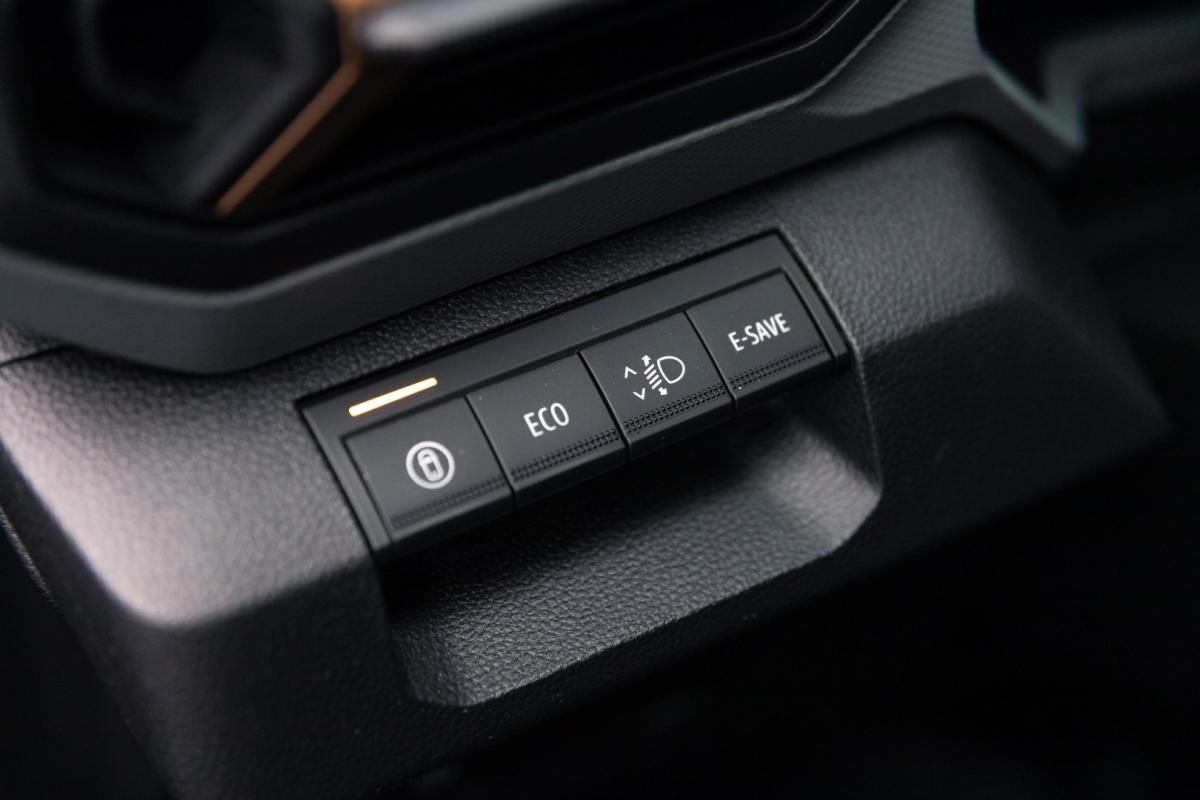 dacia-duster-2025-hibrido-1598cc