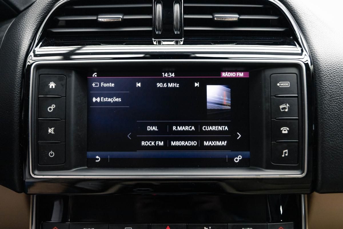 jaguar-xe-2015-diesel-1999cc