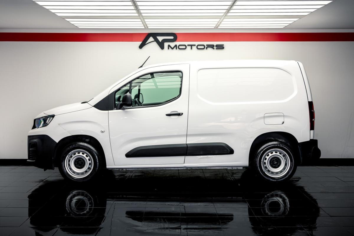 peugeot-partner-2021-diesel-1499cc