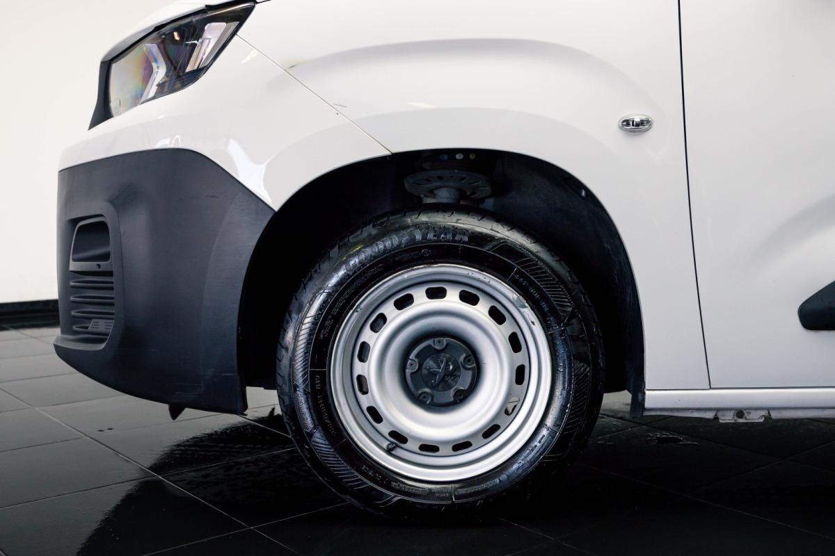 peugeot-partner-2021-diesel-1499cc