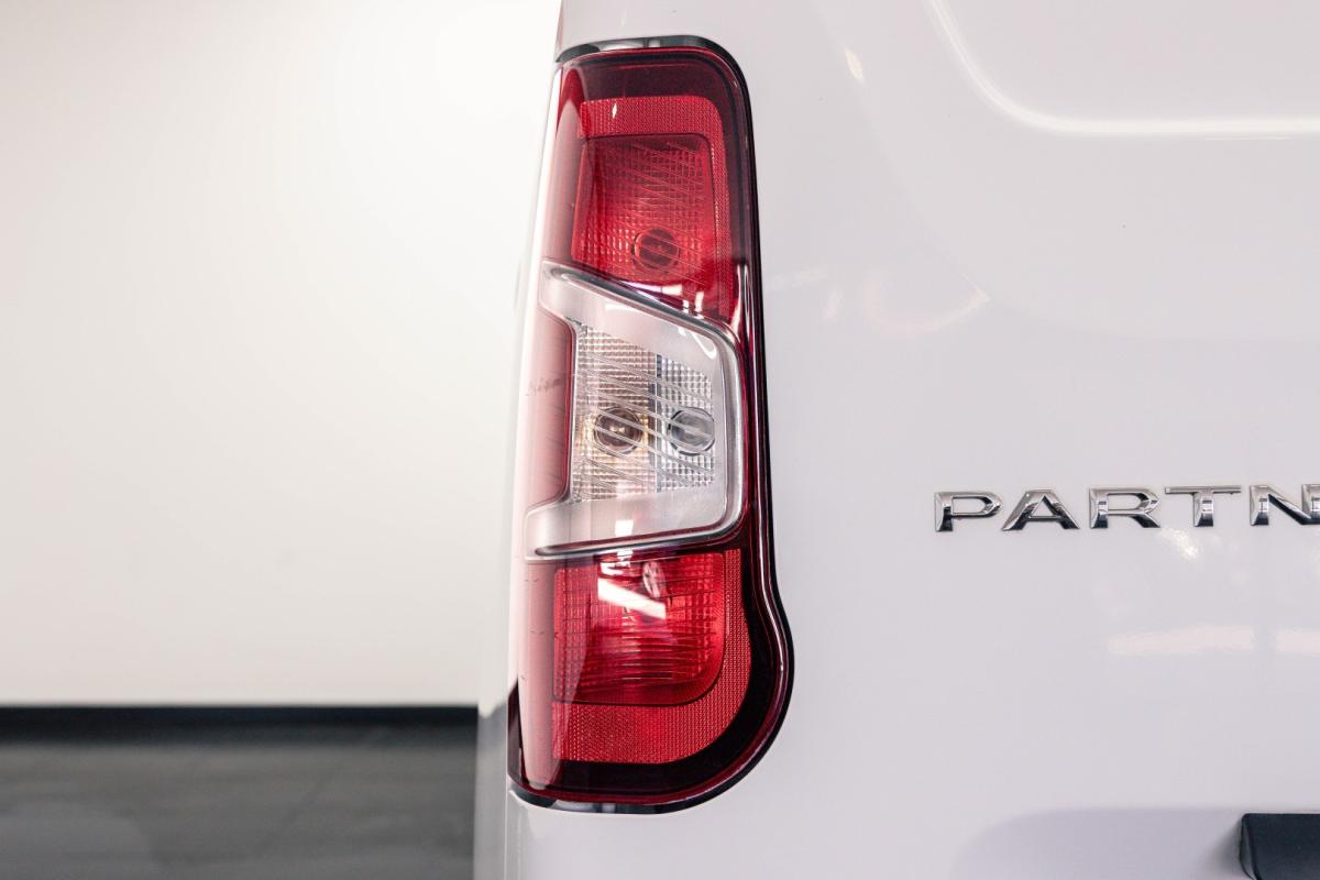peugeot-partner-2021-diesel-1499cc