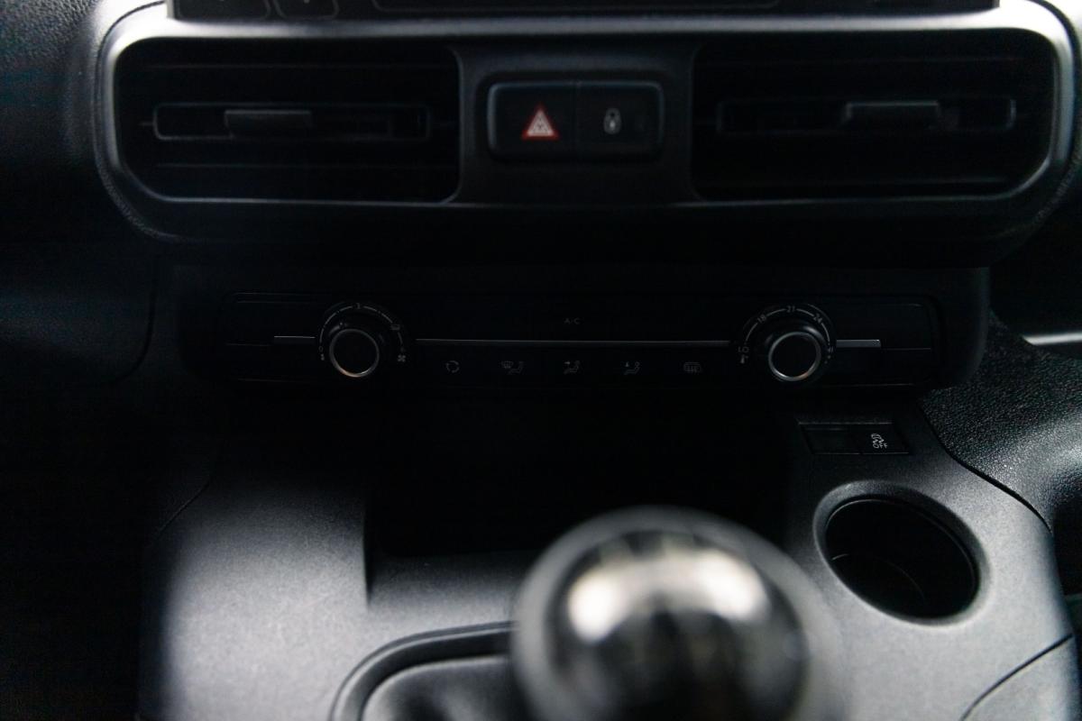 peugeot-partner-2021-diesel-1499cc