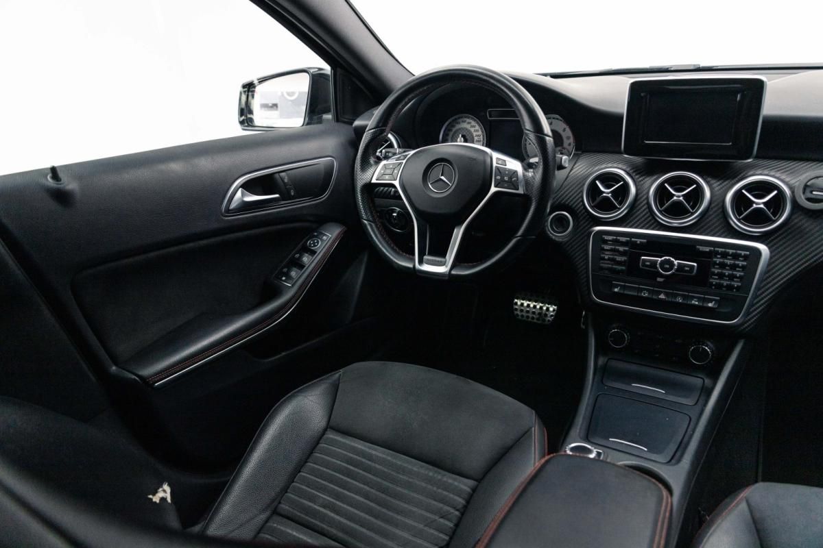 mercedes-benz-classe-a-2015-diesel-2143cc