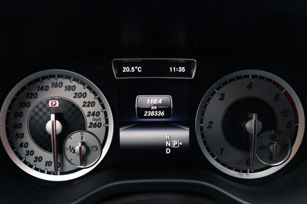 mercedes-benz-classe-a-2015-diesel-2143cc