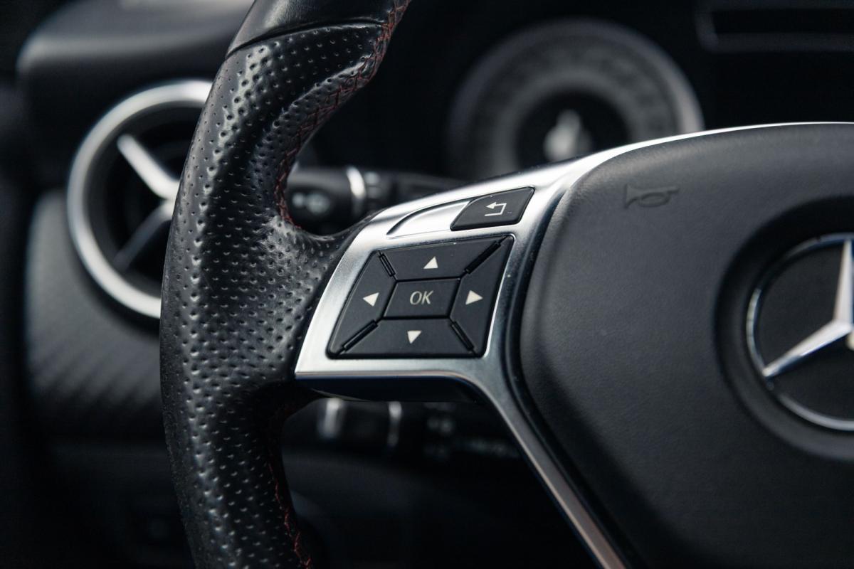 mercedes-benz-classe-a-2015-diesel-2143cc