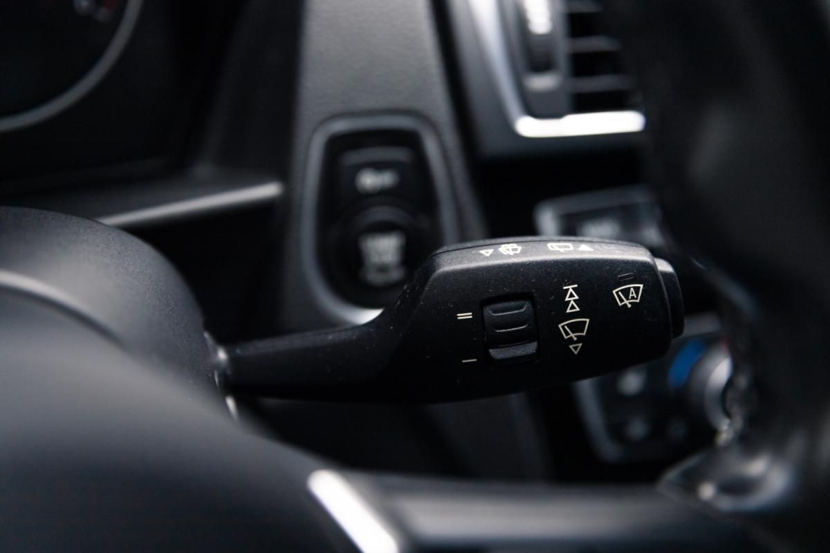 bmw-serie-1-2015-diesel-1496cc