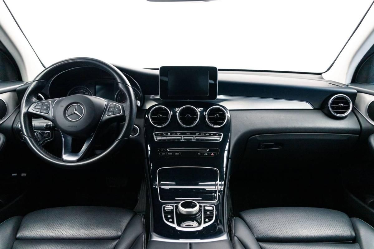 mercedes-benz-glc-2019-diesel-2143cc