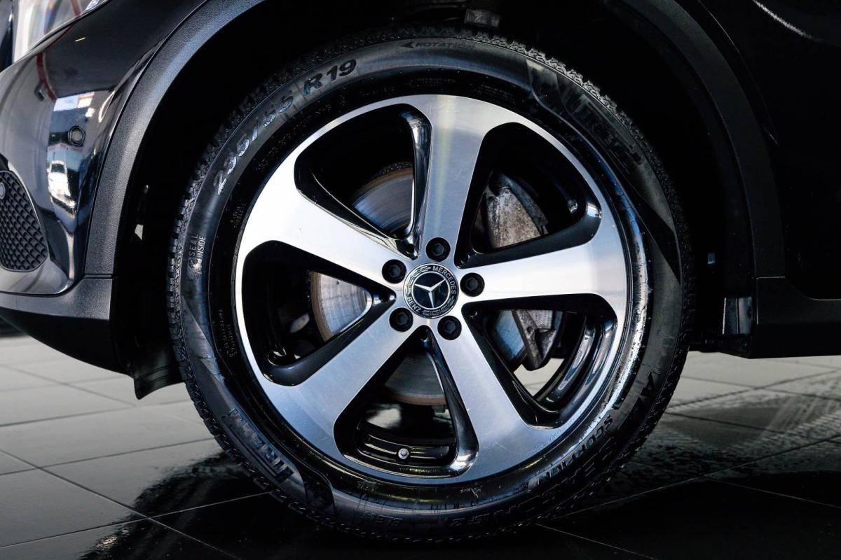 mercedes-benz-glc-2019-diesel-2143cc