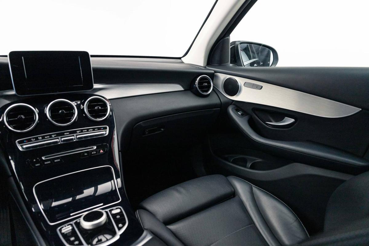 mercedes-benz-glc-2019-diesel-2143cc