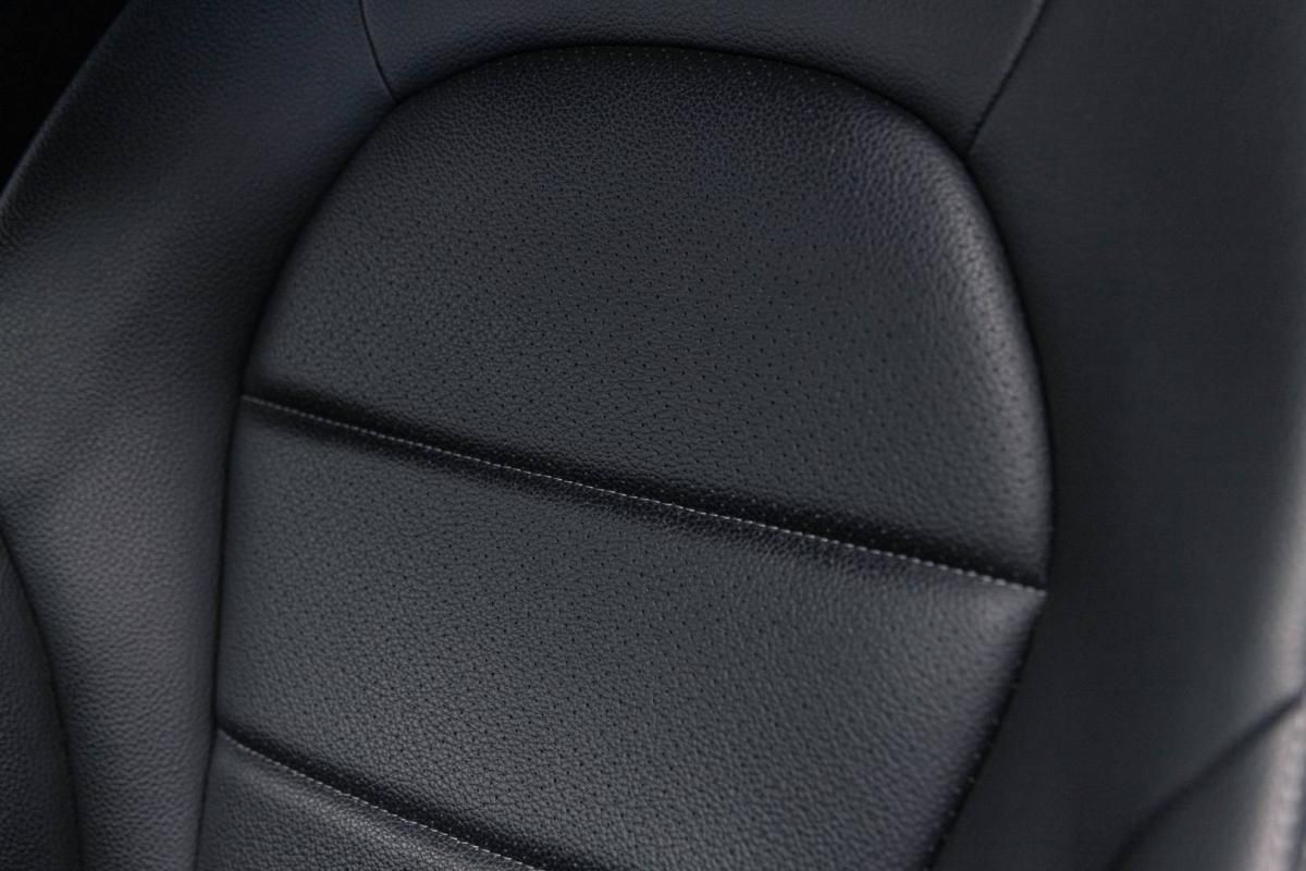 mercedes-benz-glc-2019-diesel-2143cc
