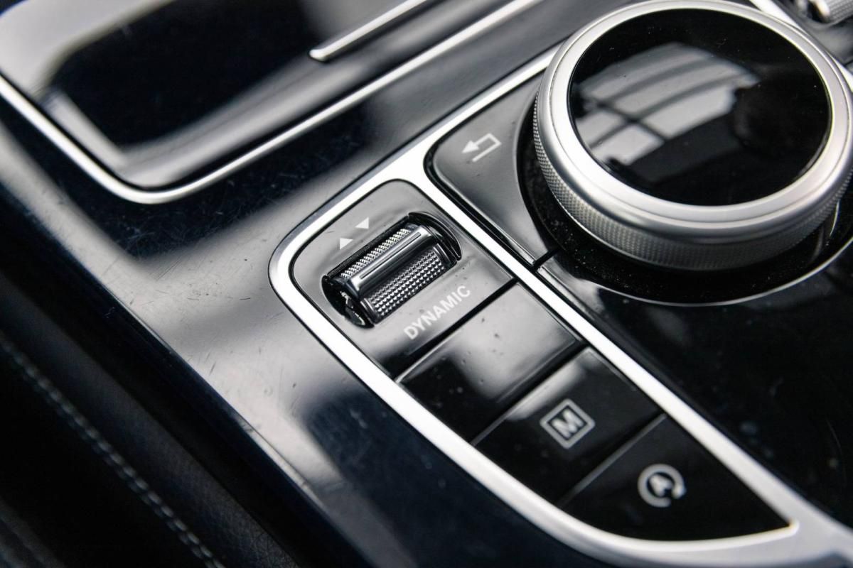 mercedes-benz-glc-2019-diesel-2143cc