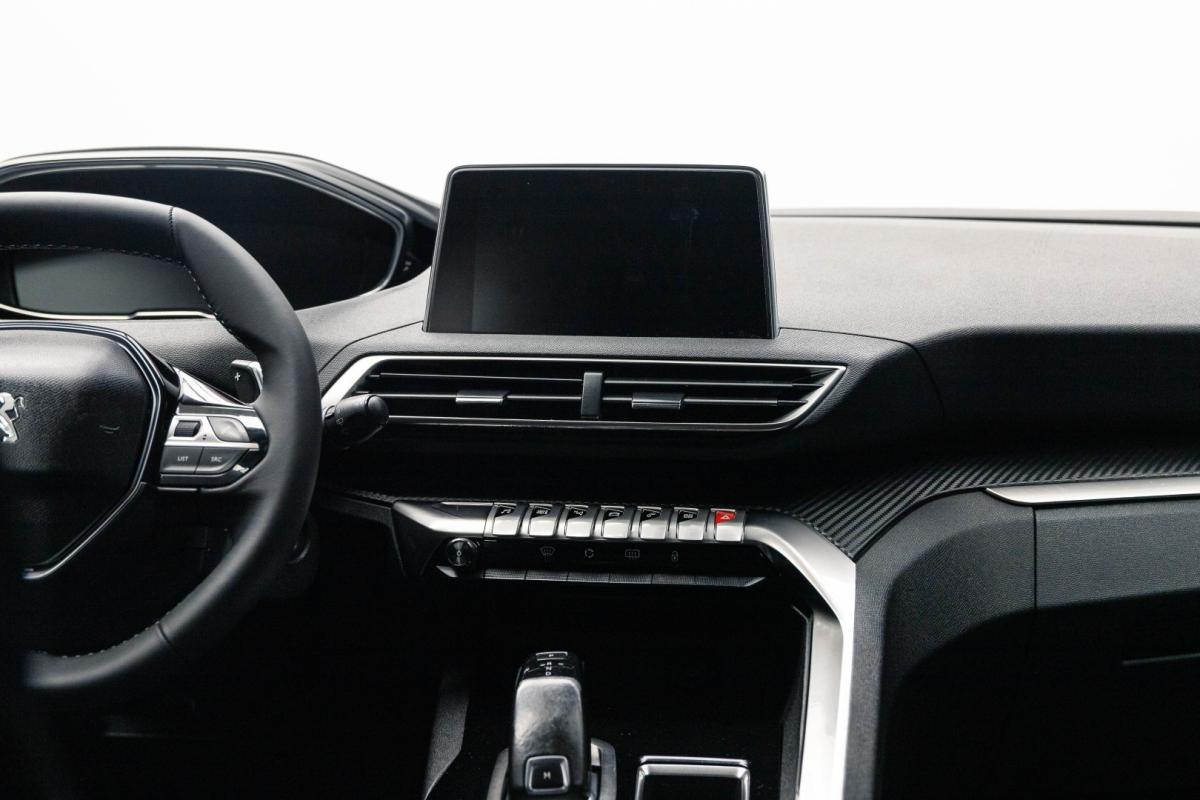 peugeot-5008-2019-diesel-1499cc