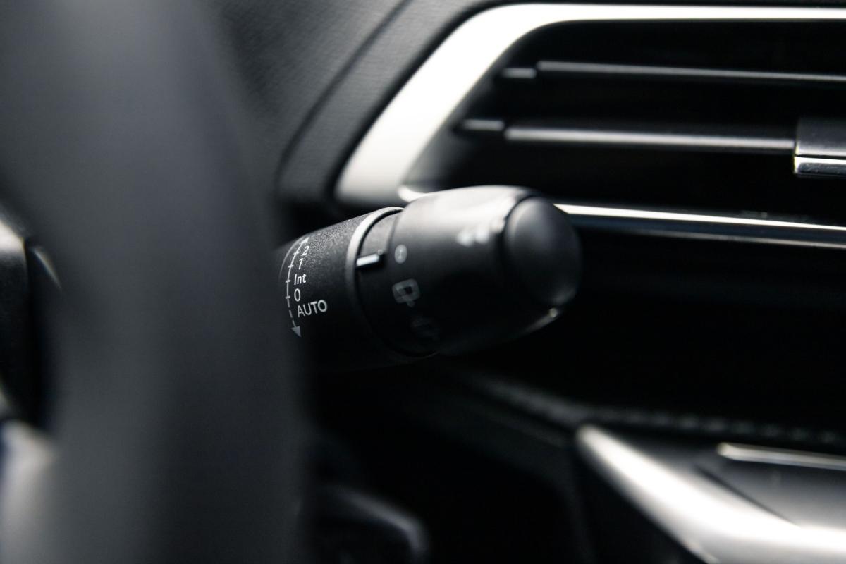 peugeot-5008-2019-diesel-1499cc