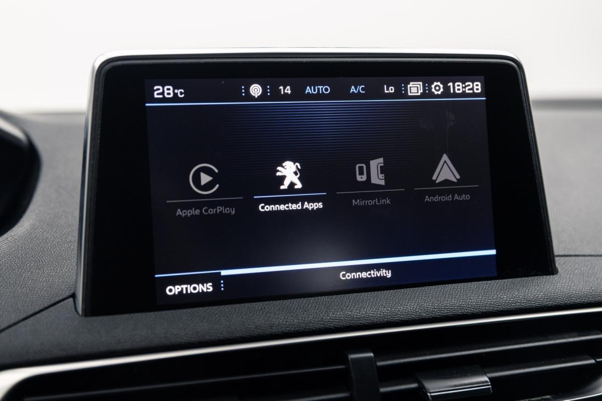 peugeot-5008-2019-diesel-1499cc