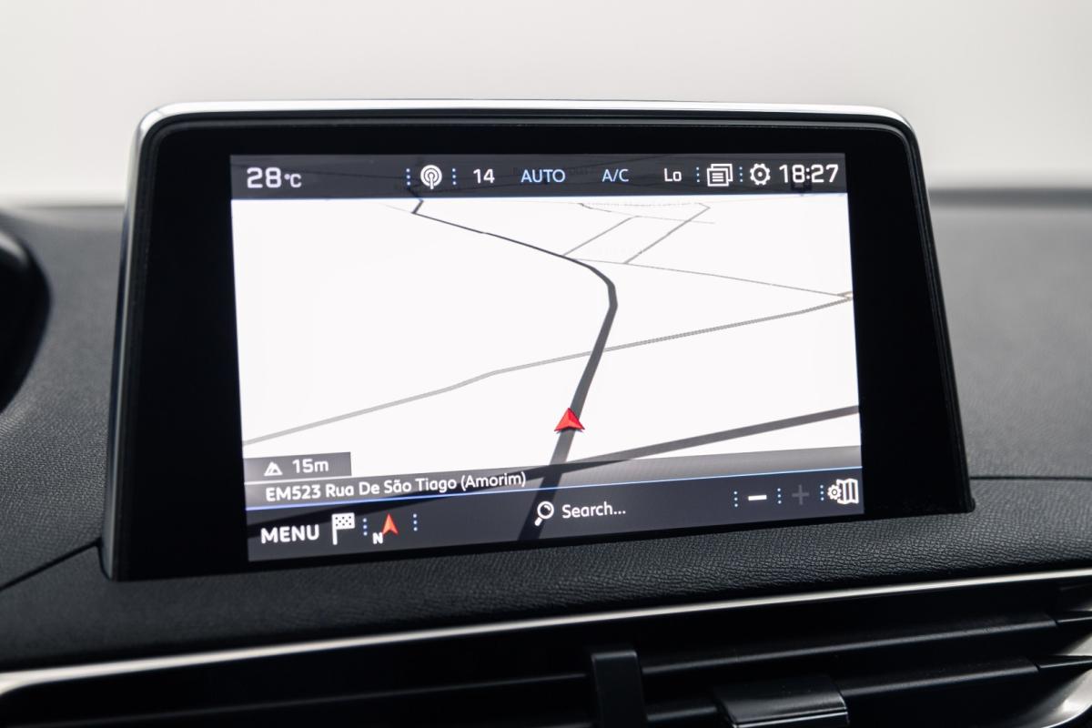 peugeot-5008-2019-diesel-1499cc