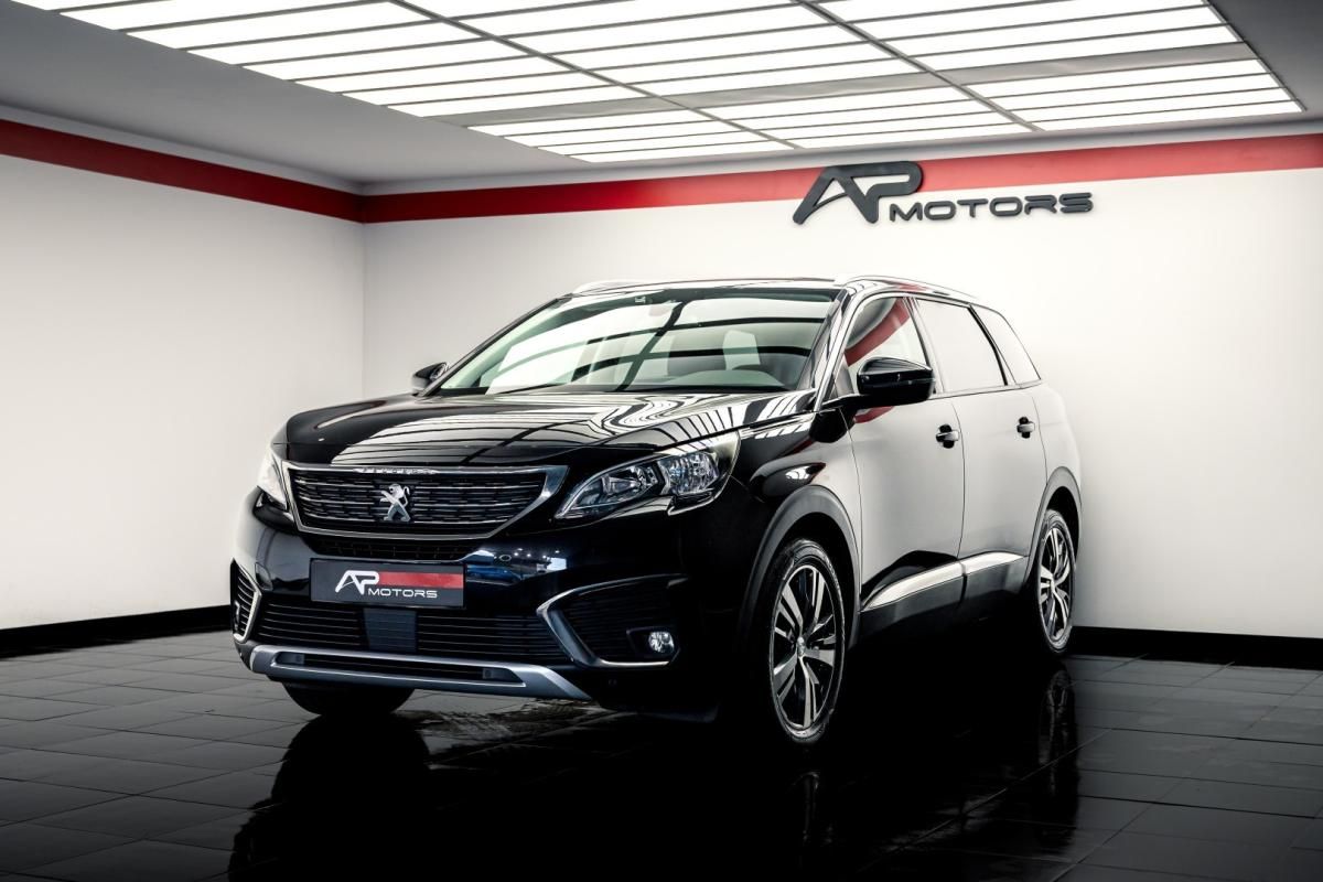 peugeot-5008-2018-diesel-1499cc