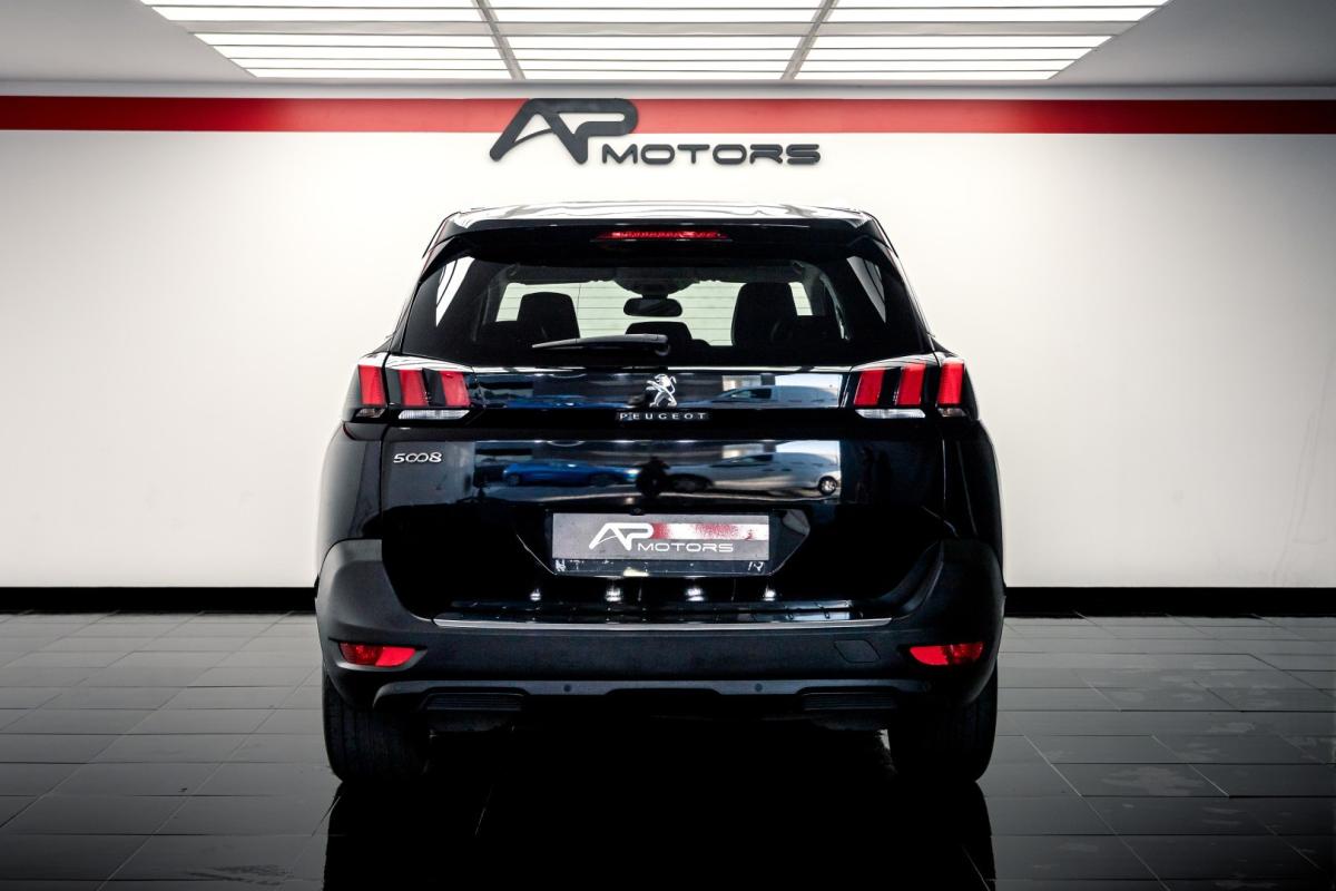 peugeot-5008-2018-diesel-1499cc