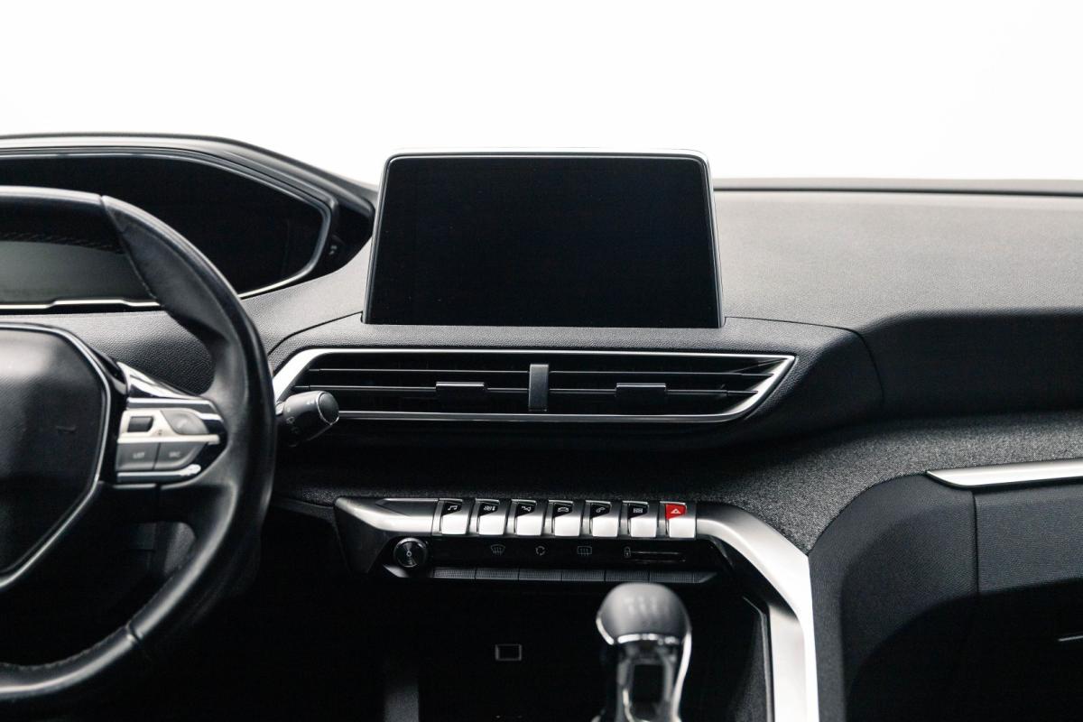 peugeot-5008-2018-diesel-1499cc