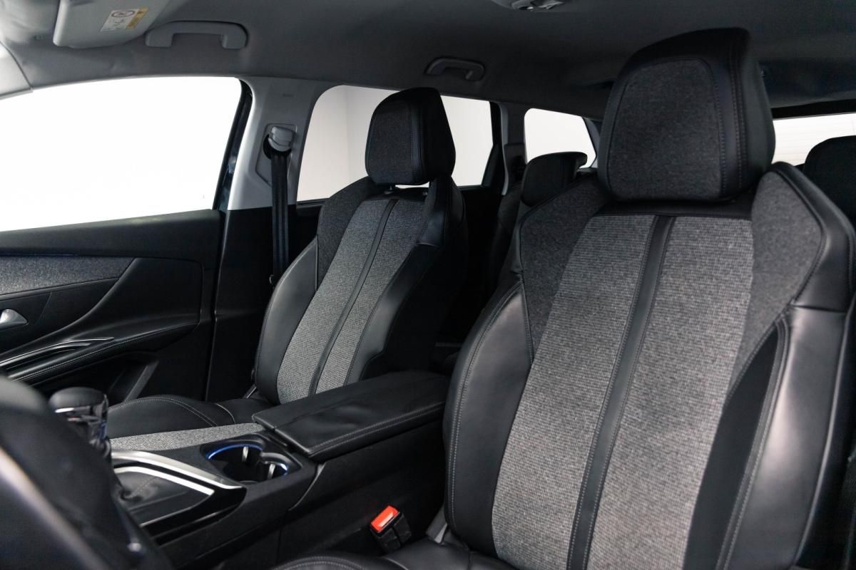 peugeot-5008-2018-diesel-1499cc
