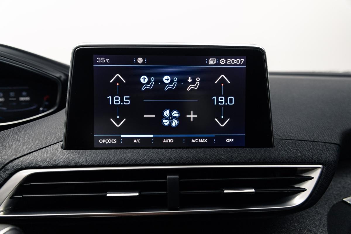 peugeot-5008-2018-diesel-1499cc