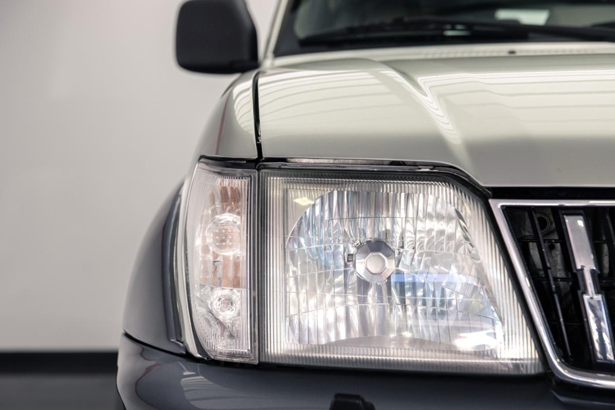 toyota-land-cruiser-2000-diesel-2982cc