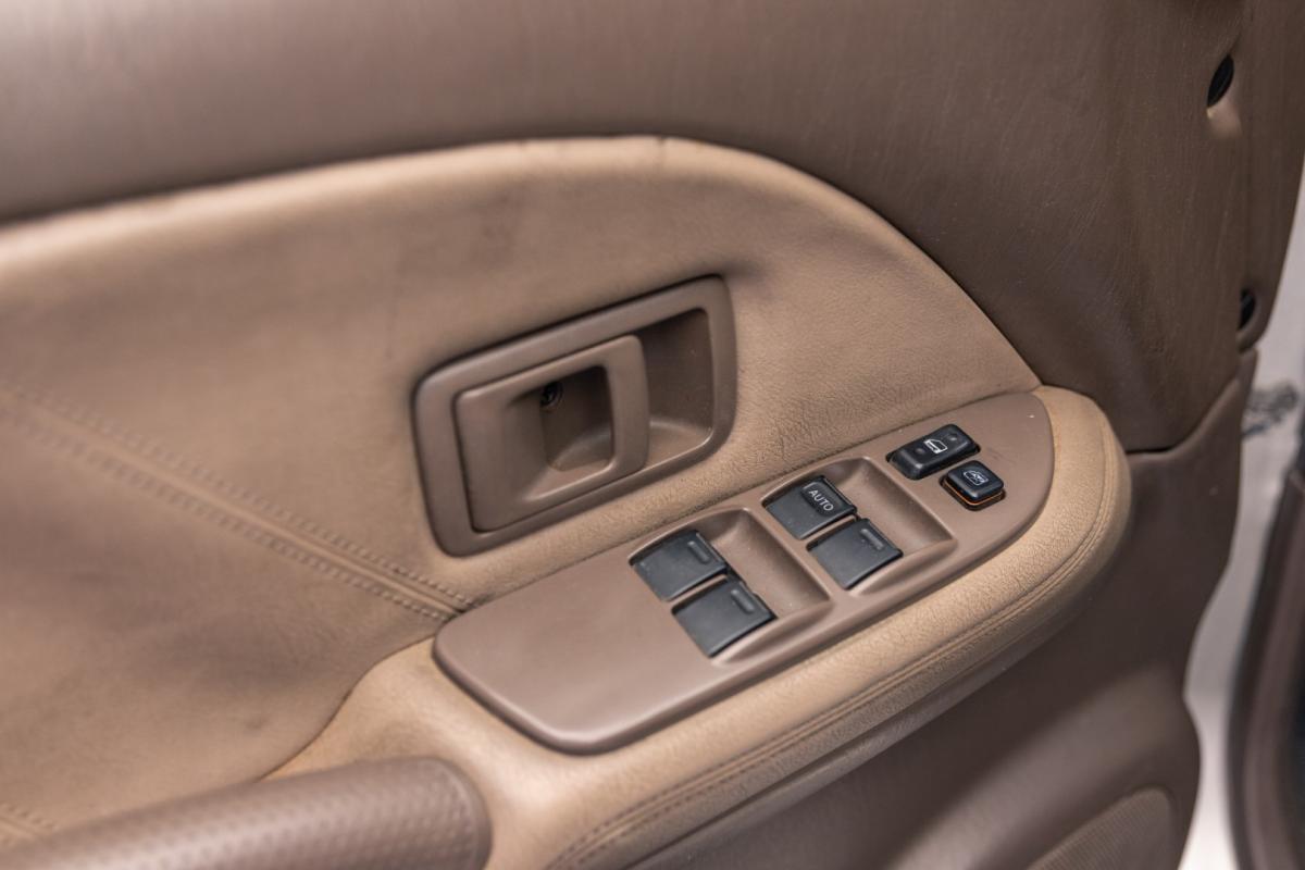 toyota-land-cruiser-2000-diesel-2982cc