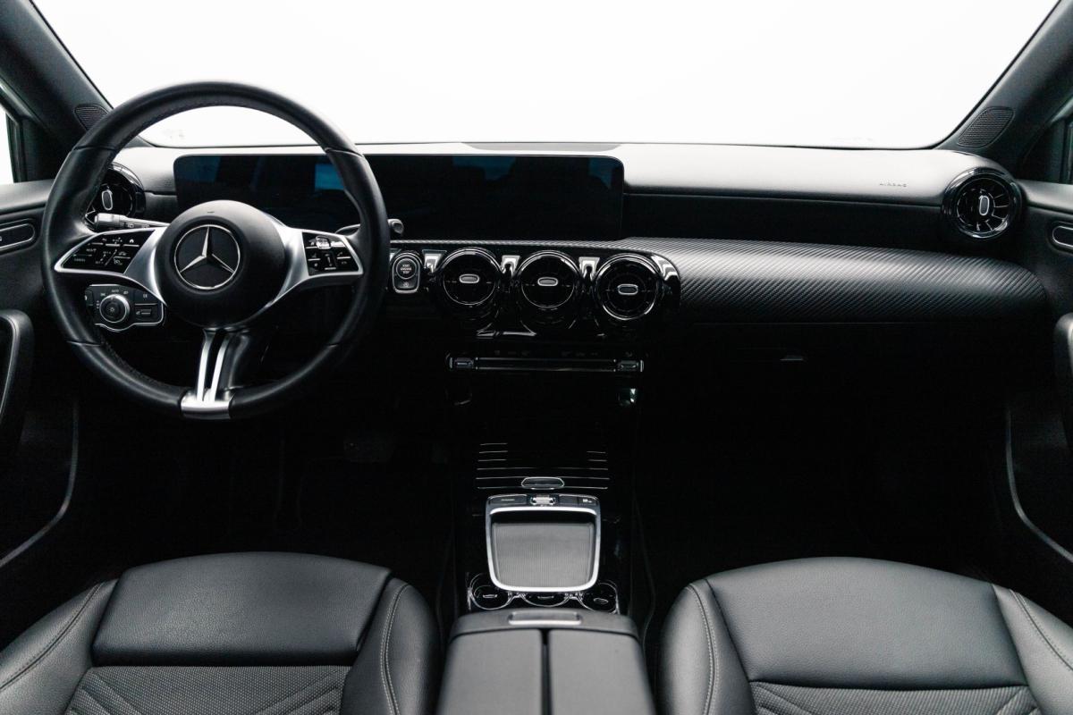 mercedes-benz-classe-a-2024-gasolina-1332cc