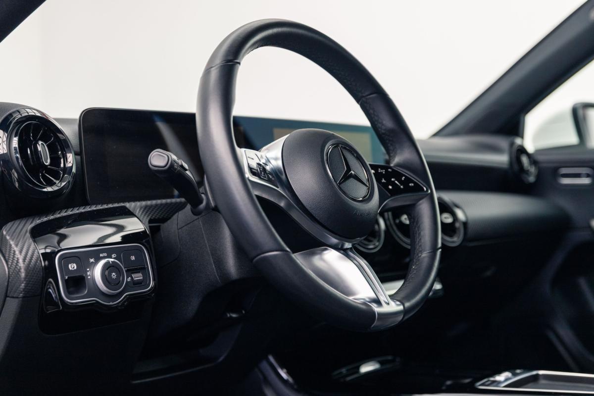 mercedes-benz-classe-a-2024-gasolina-1332cc