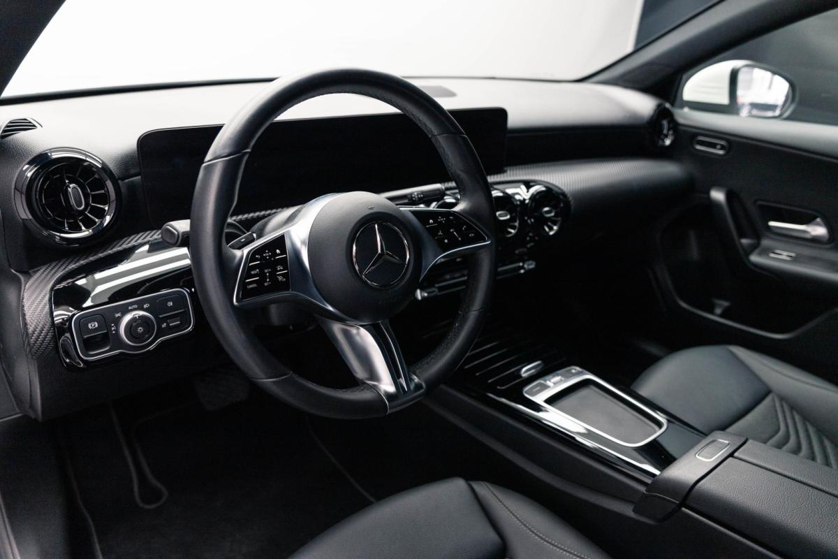 mercedes-benz-classe-a-2024-gasolina-1332cc