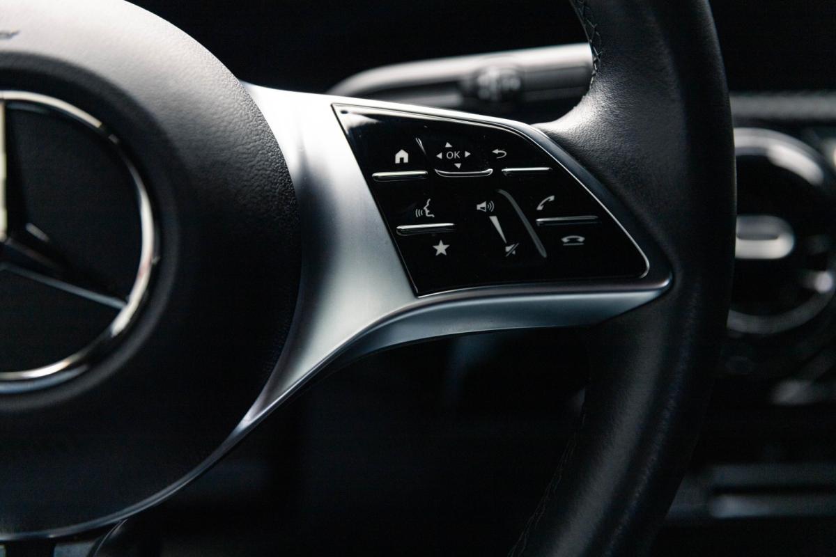 mercedes-benz-classe-a-2024-gasolina-1332cc