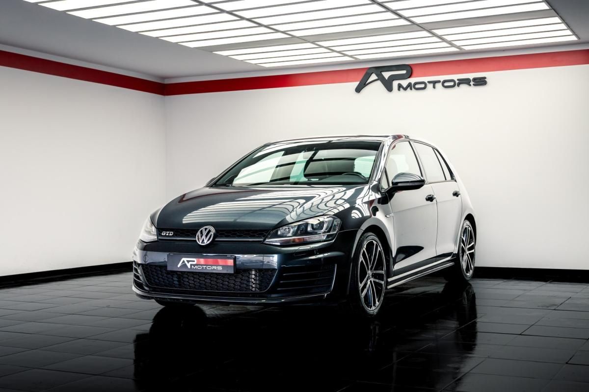 volkswagen-golf-2015-diesel-1968cc