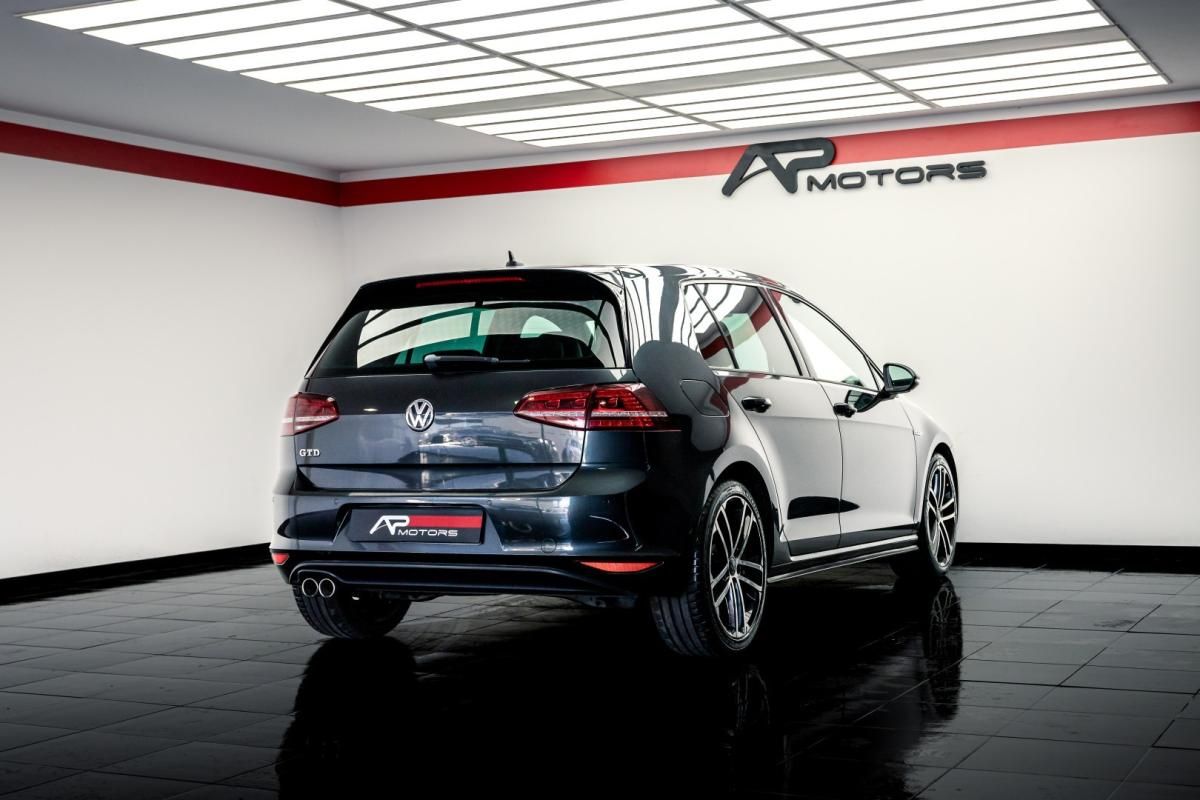 volkswagen-golf-2015-diesel-1968cc