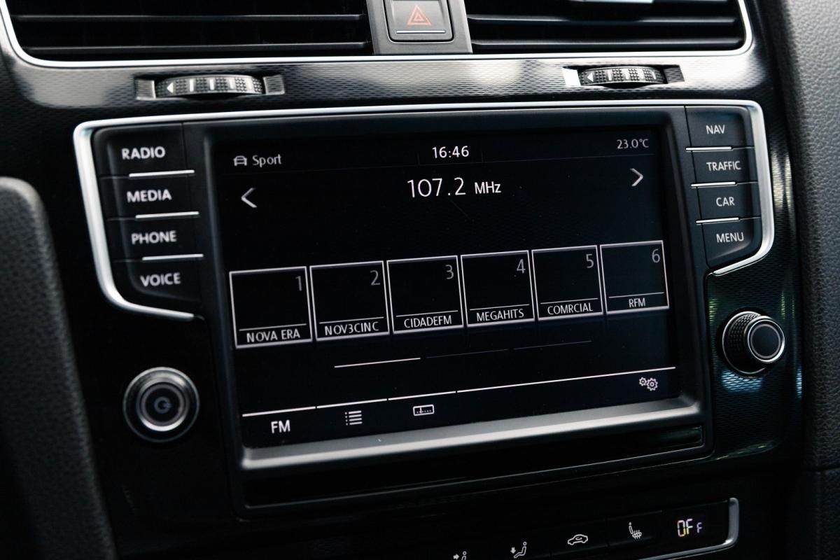volkswagen-golf-2015-diesel-1968cc
