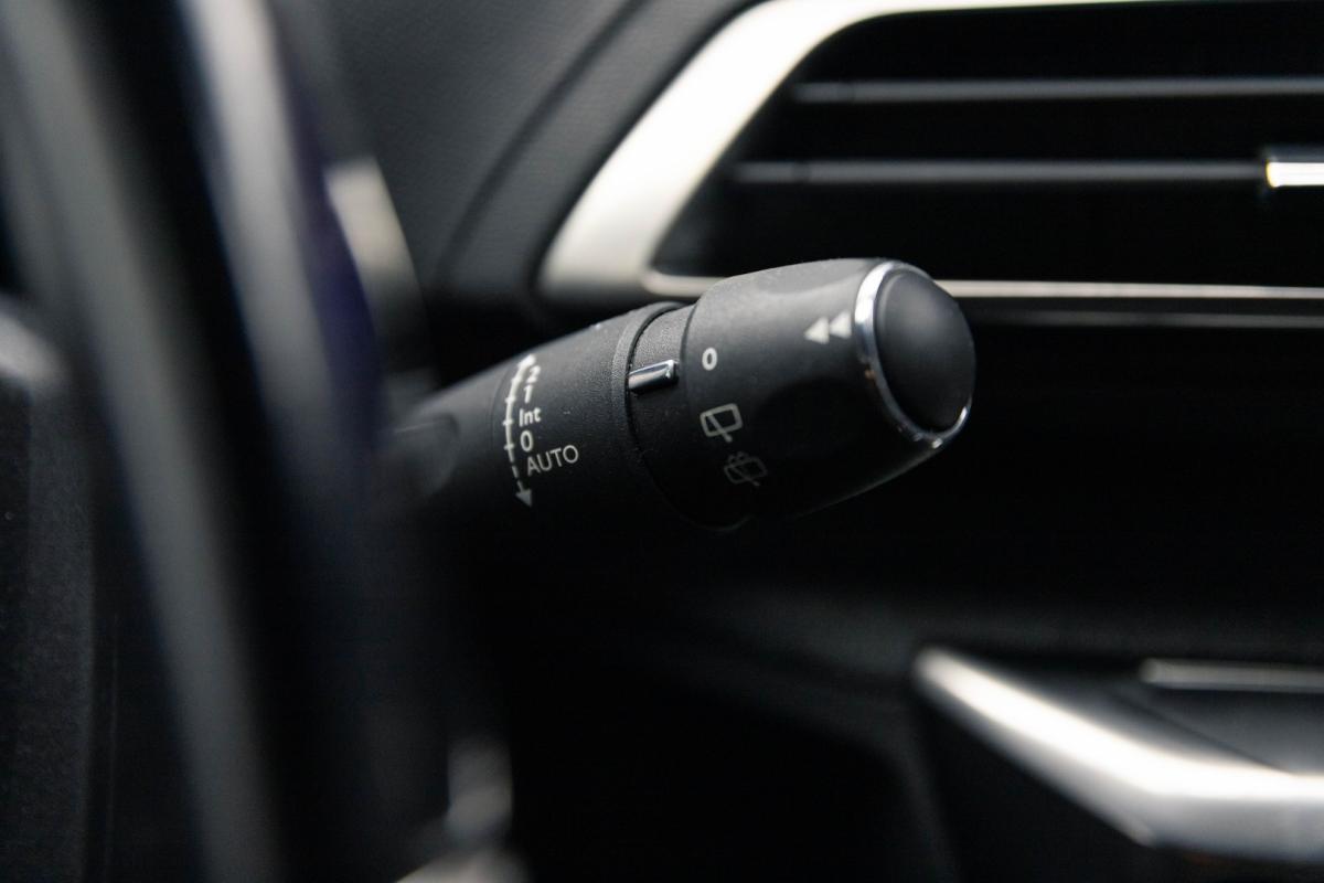 peugeot-3008-2020-diesel-1499cc
