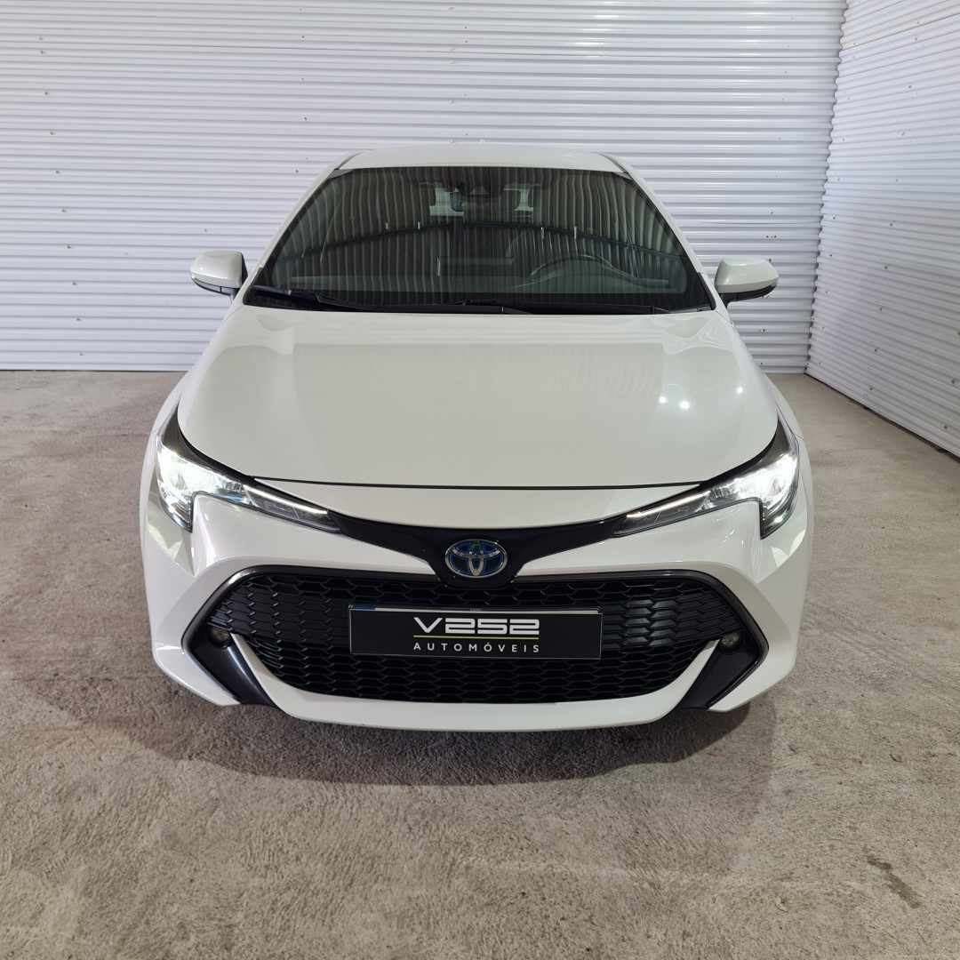 toyota-corolla-2021-hibrido-1798cc