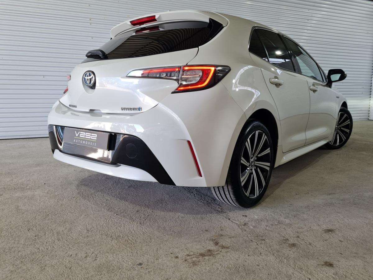 toyota-corolla-2021-hibrido-1798cc