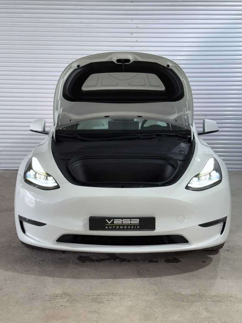 tesla-model-y-2023-eletrico-0cc