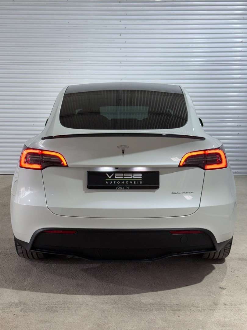 tesla-model-y-2023-eletrico-0cc