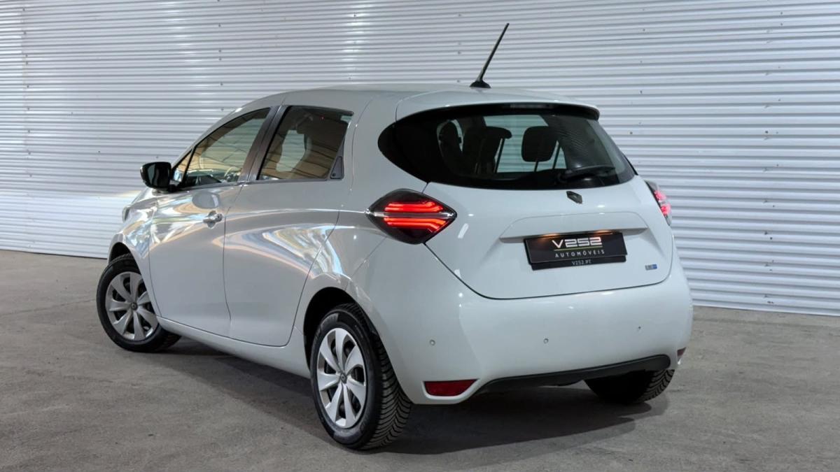renault-zoe-2021-eletrico-0cc