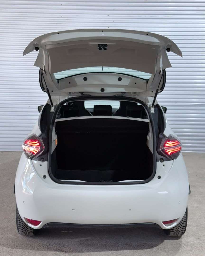 renault-zoe-2021-eletrico-0cc