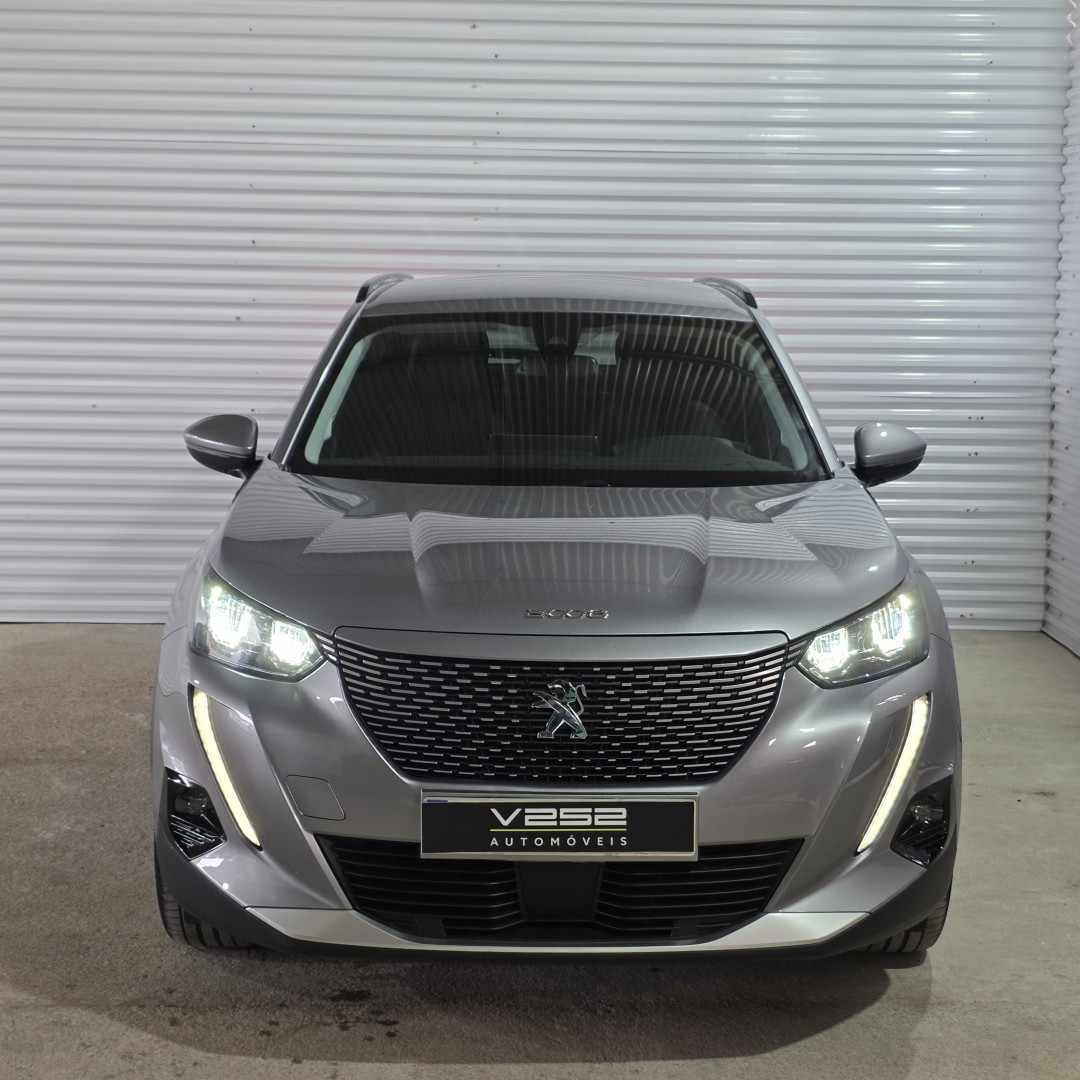 peugeot-e-2008-2021-eletrico-0cc