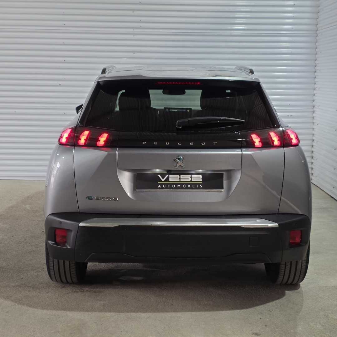 peugeot-e-2008-2021-eletrico-0cc