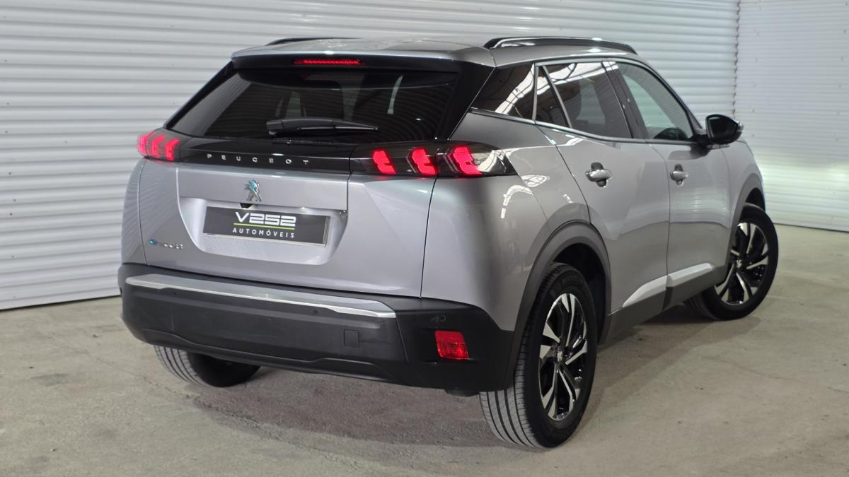 peugeot-e-2008-2021-eletrico-0cc