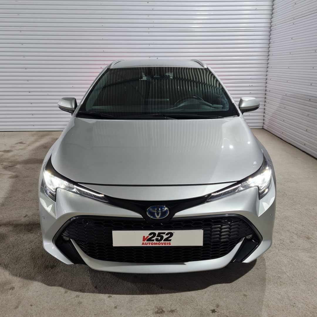 toyota-corolla-2020-hibrido-1798cc
